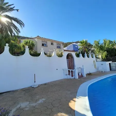 Lovely With Heated Pool And Garden Holiday home
